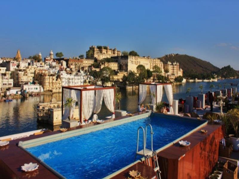 Lake Pichola Hotel Udaipur Exterior foto